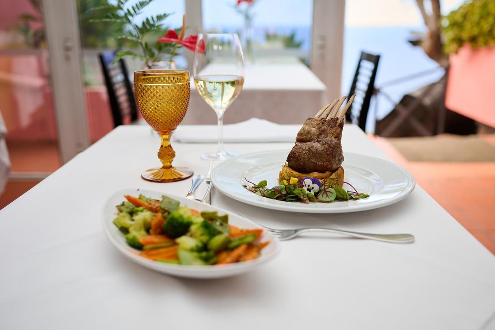 Inn & Art Madeira 카니코 외부 사진